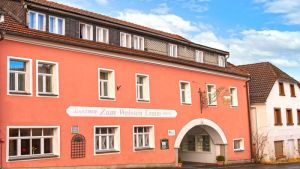 Frontansicht Hotel zum Weissen Lamm